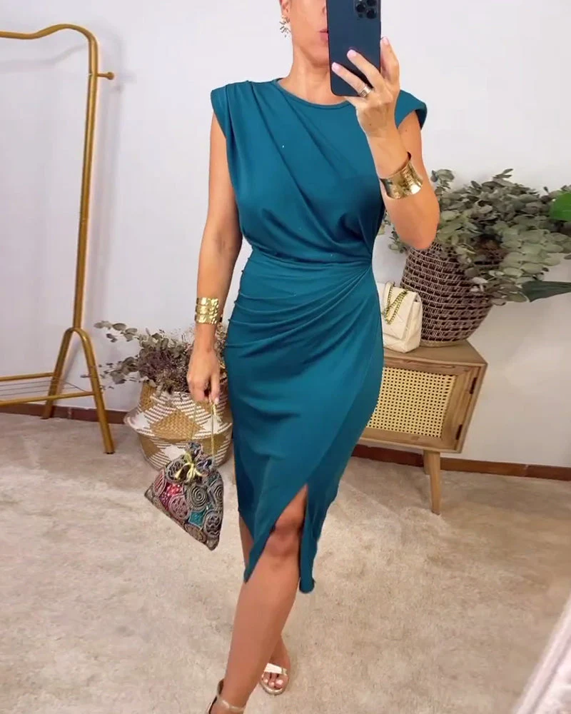 Sleeveless pleated slit solid color dress - Image 34