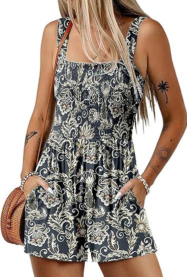 Sleeveless Resort Style Dress - Image 17
