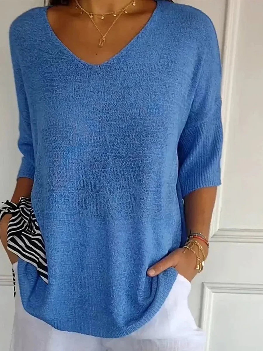 Solid Color Knitted V-Neck Blouse - Image 2