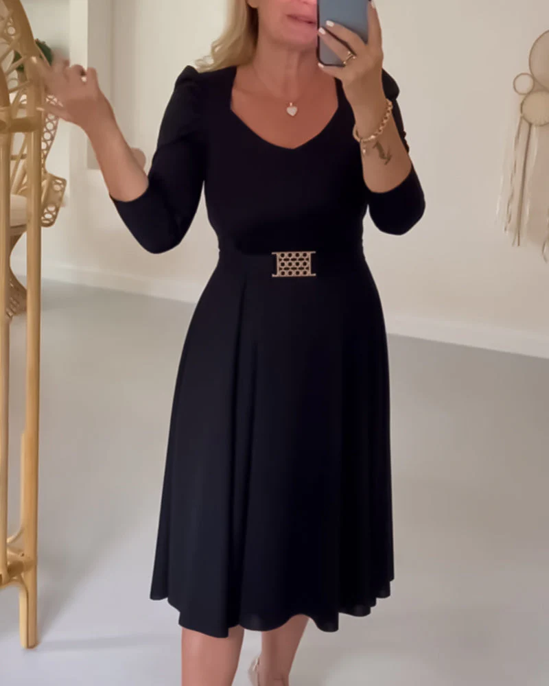 Solid color waist dress