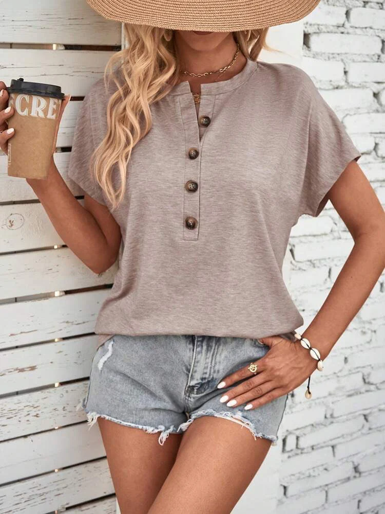 Stylish Buttoned T-Shirt - Image 7