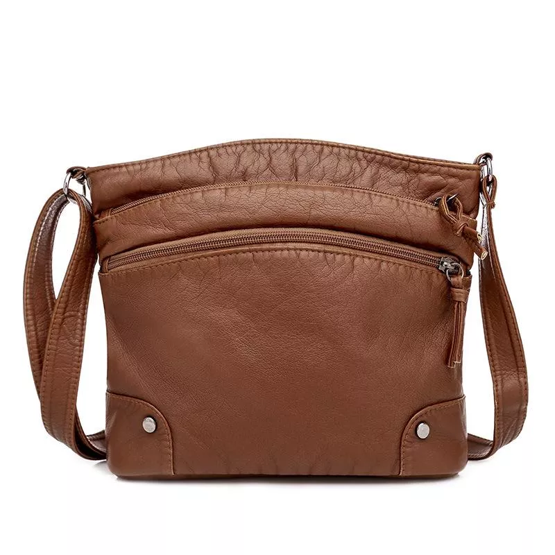 Stylish Leather Shoulder Bag with Modern Design - Image 13