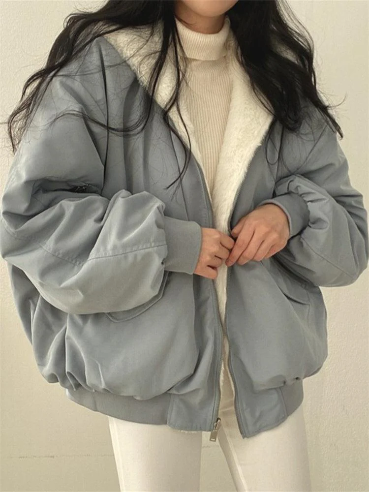 Stylish Oversized Bomber Jacket - Image 2
