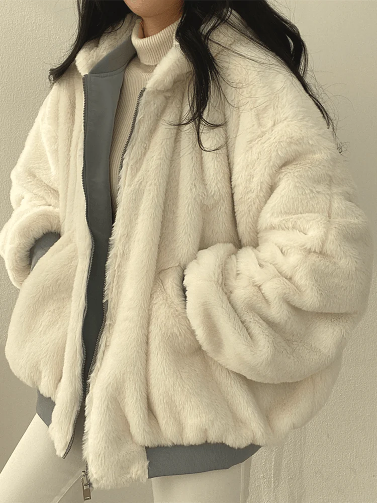 Stylish Oversized Bomber Jacket - Image 4