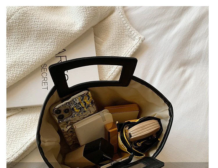 Stylish Straw Shoulder Beach Bag - Image 3