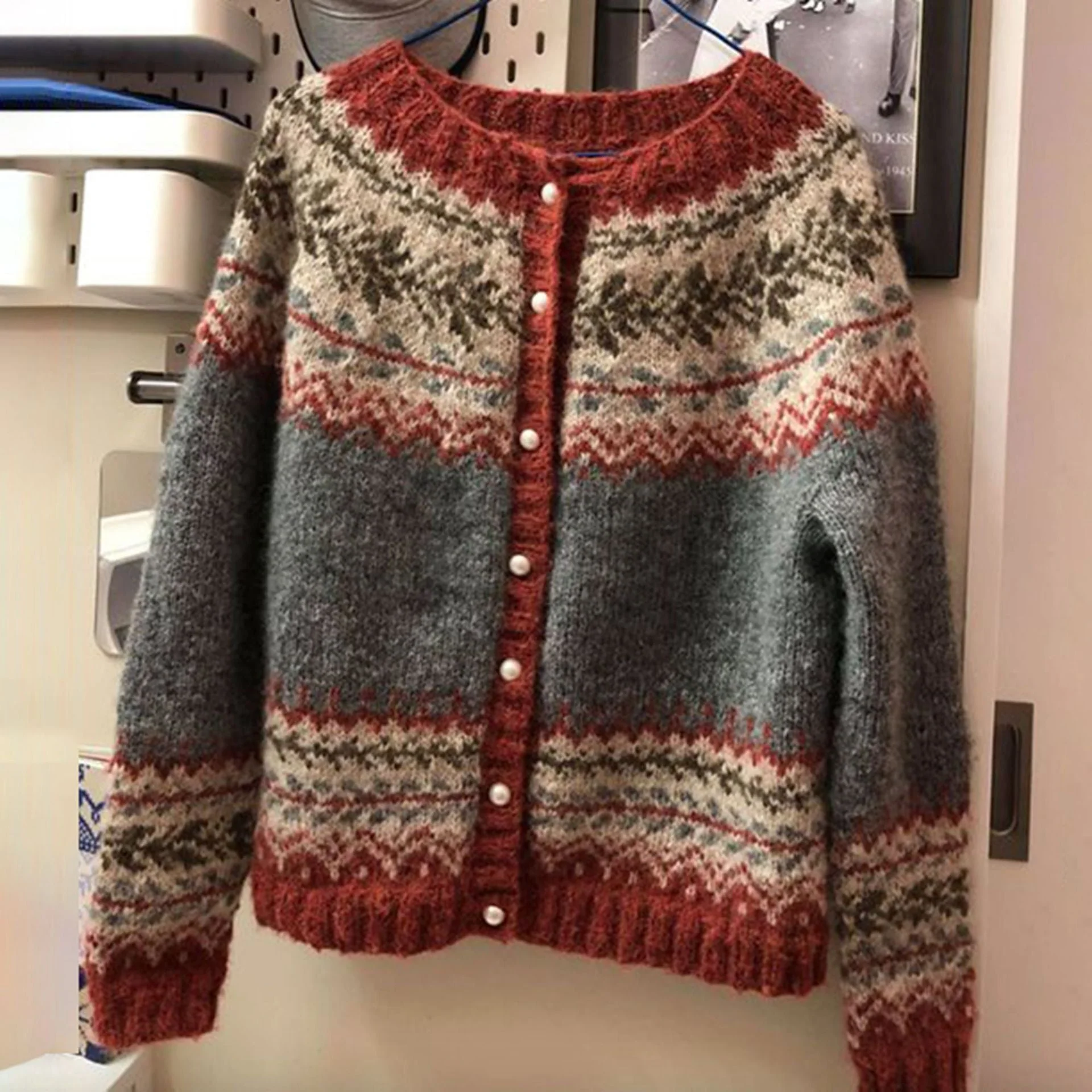 Classic Cardigan for women - Image 6