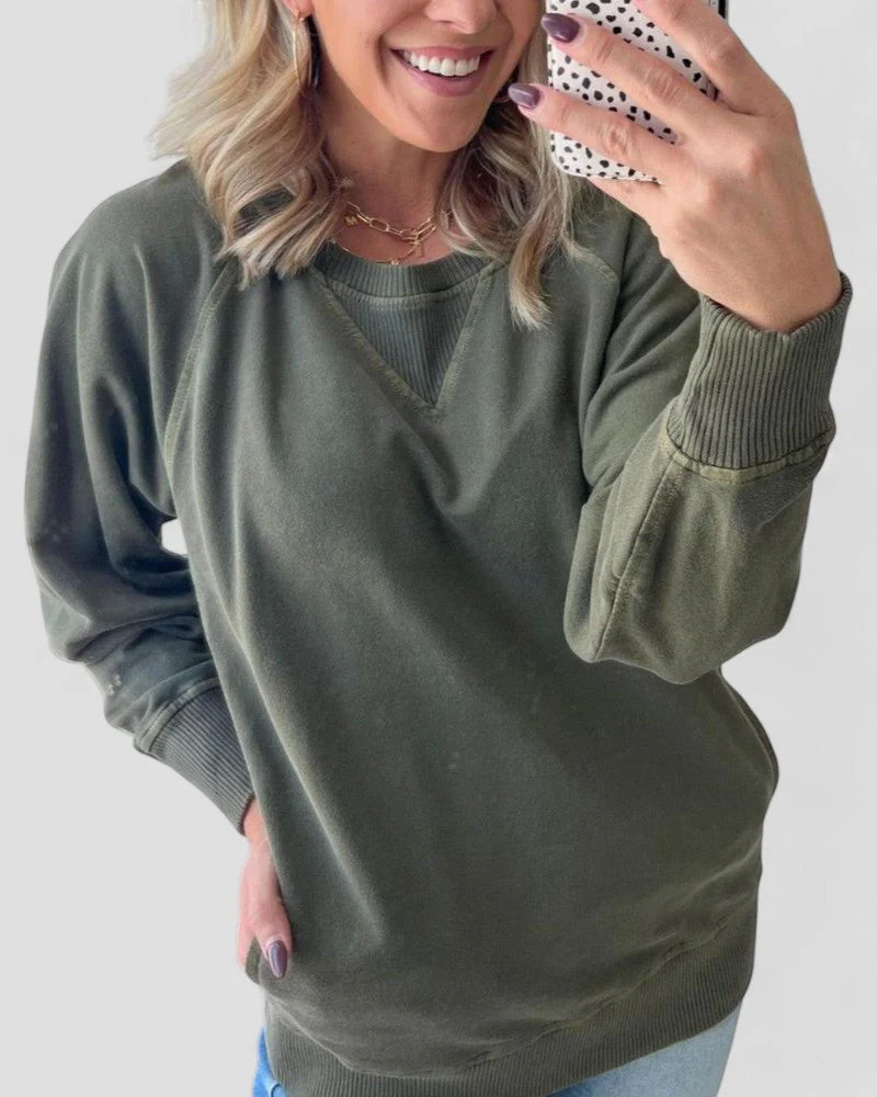 Textured Pullover Sweater with Pockets - Image 10