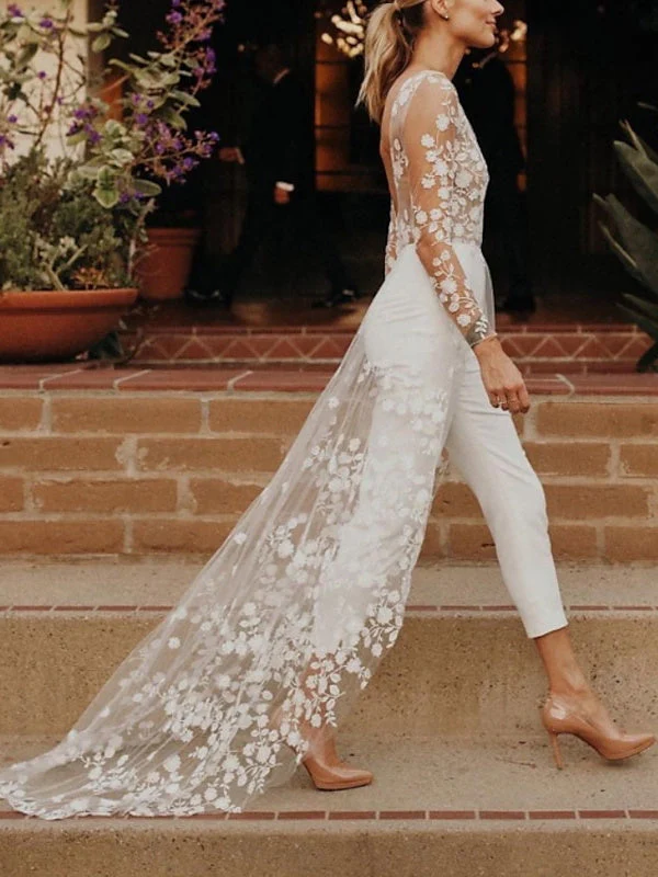 Timeless Elegant White Bridal Jumpsuit - Image 7