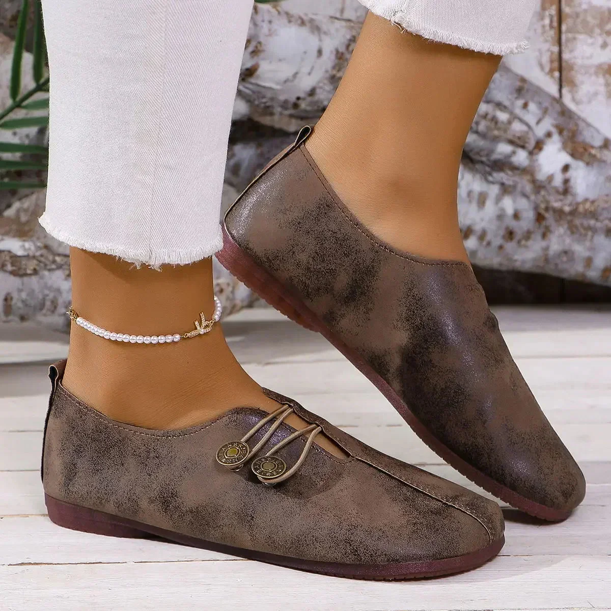 Trendy Loafer with Comfortable Fit - Image 10