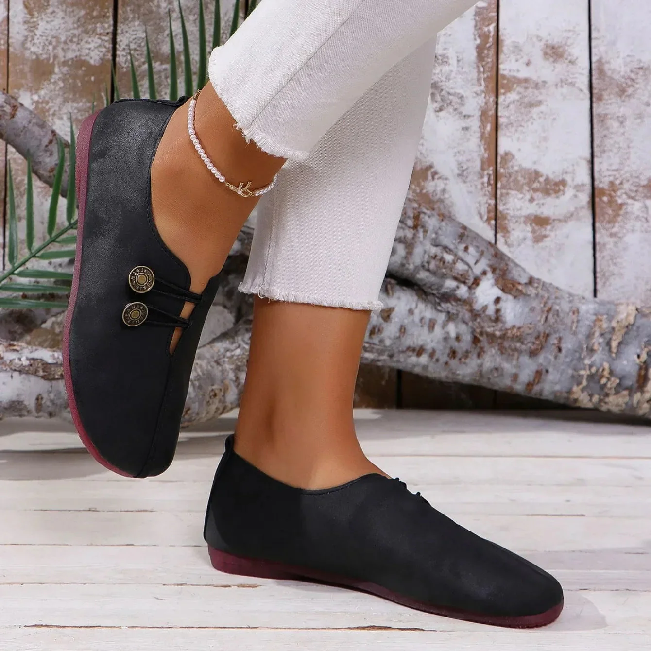 Trendy Loafer with Comfortable Fit - Image 7