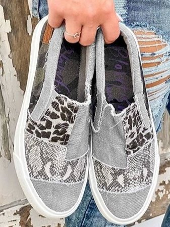 Trendy Pain Relieving Slip-ons - Image 12