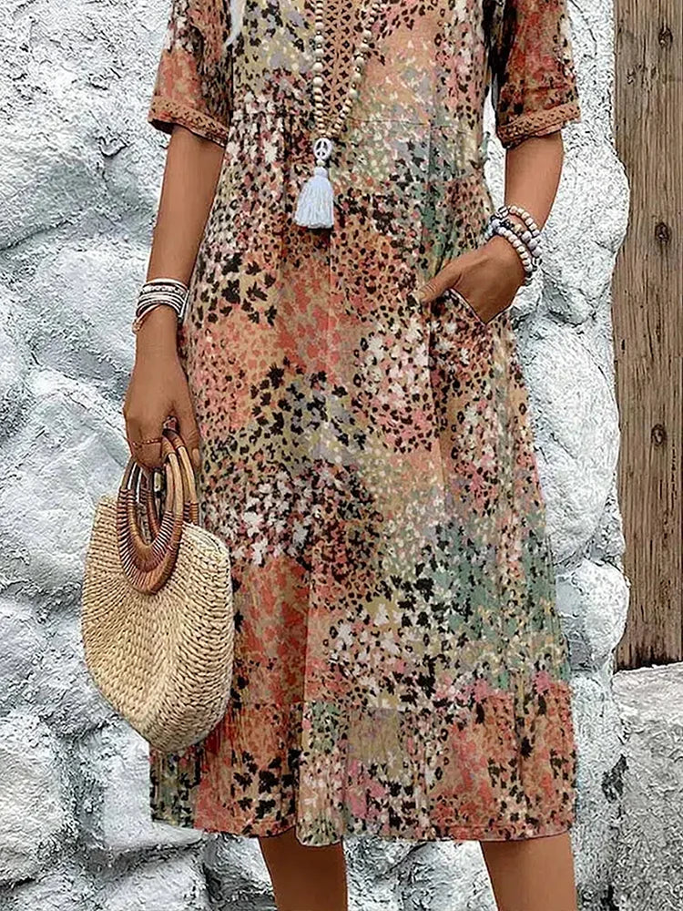Trendy Summer Dress with Delicate Leopard Lace - Image 5