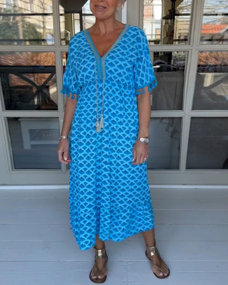 V-Neck Casual Dress With Print - Image 5