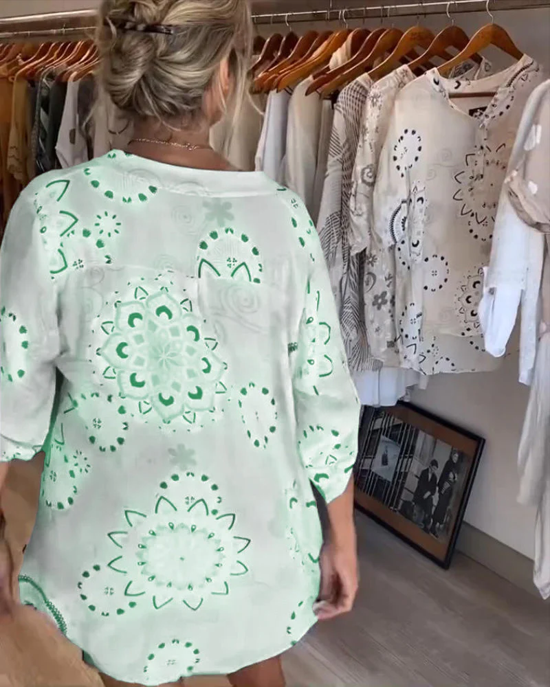Versatile V-Neck Printed Half Sleeves Blouse - Image 6