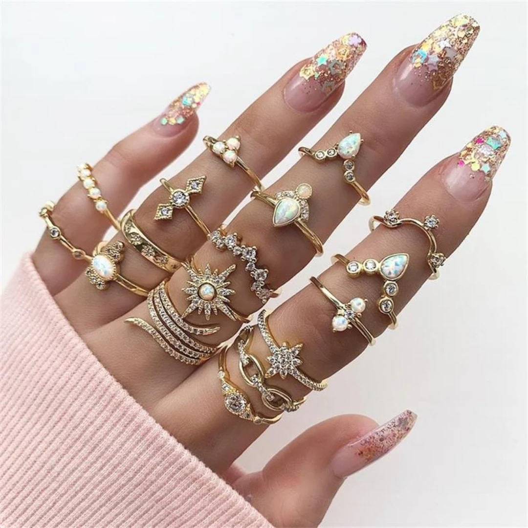 Vintage Unique Ring Set - Image 13