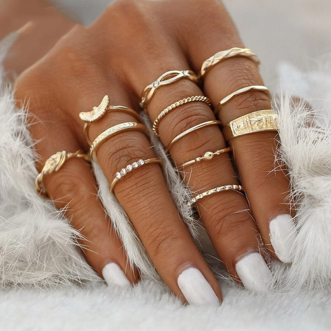 Vintage Unique Ring Set - Image 7