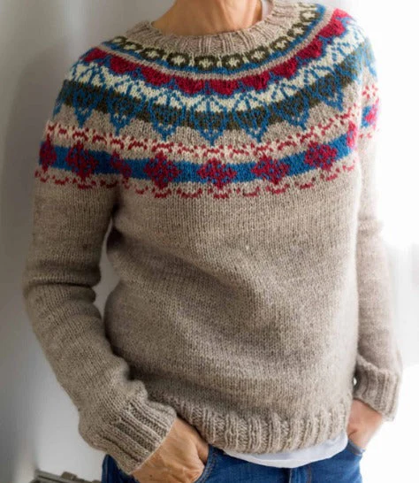 Viola Christmas Sweater – Soft-Touch Knit for Festive Gatherings and Cozy Winter Styling - Image 2