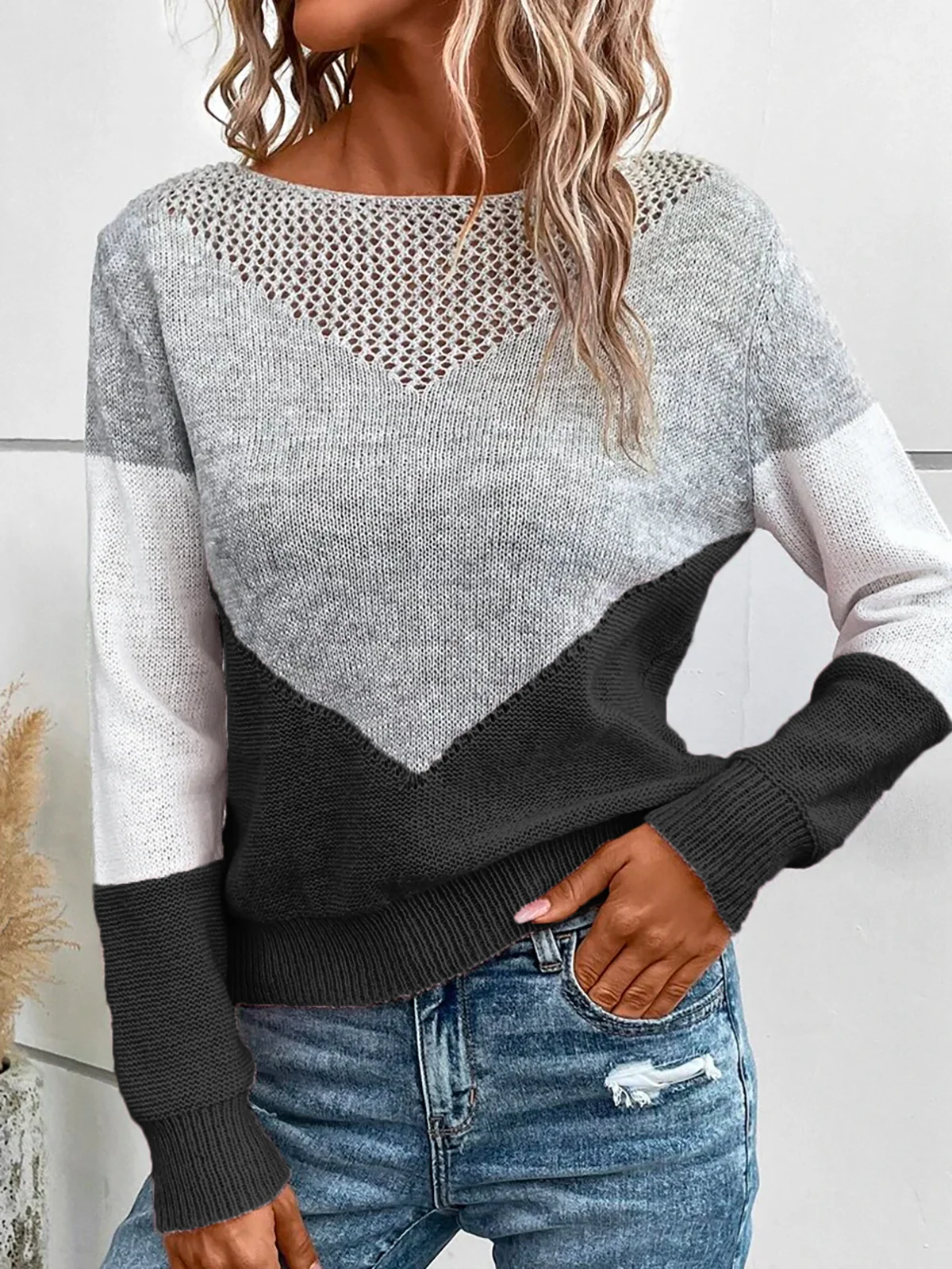 Women's Elegant and Comfortable Sweater - Image 6